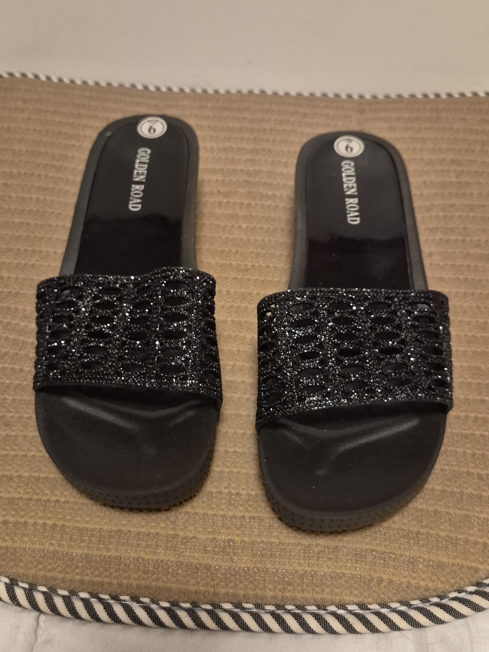 Women's Black Glitter Slide Sandals